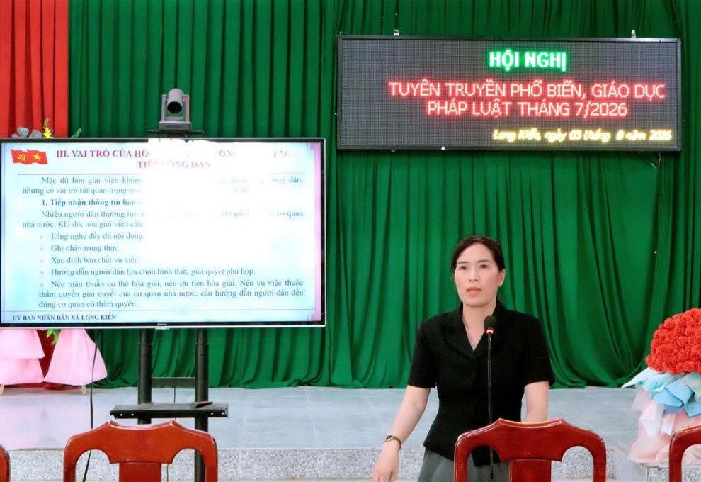 Xã Long Kiến tổ chức hội nghị tuyên truyền, phổ biến, giáo dục pháp luật 