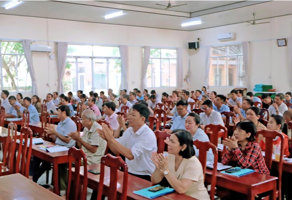 Tập huấn rà soát hộ nghèo, cận nghèo năm 2026