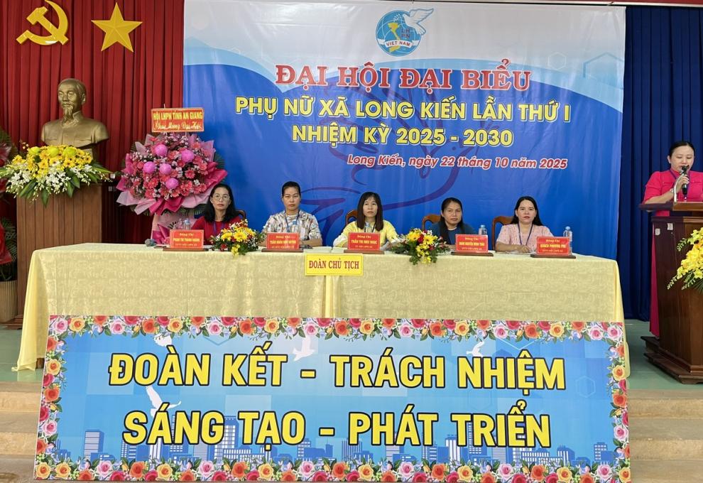 Đại hội đại biểu Phụ nữ xã Long Kiến lần thứ 1