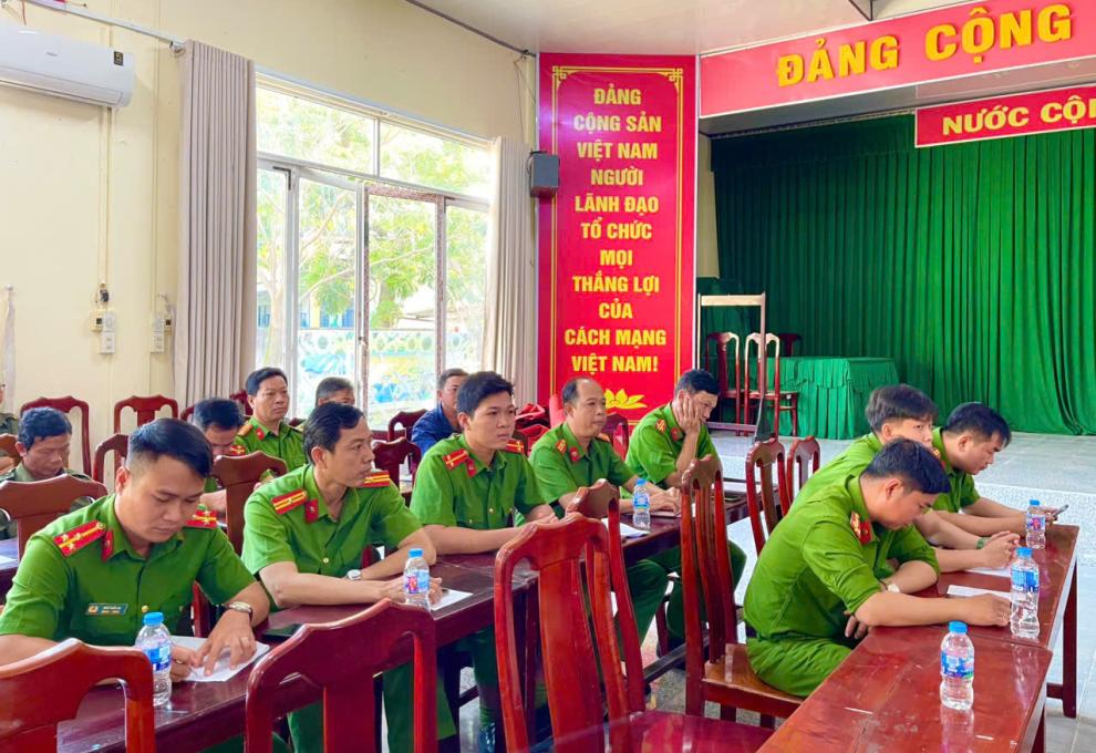 Long Kiến chuẩn bị ra quân giải toả hàng lang lộ giới