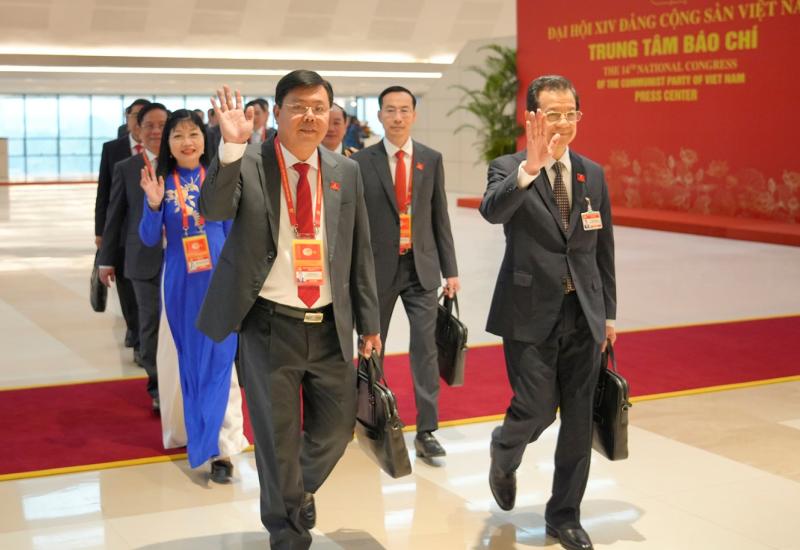 Đoàn đại biểu Đảng bộ tỉnh An Giang dự khai mạc Đại hội XIV của Đảng