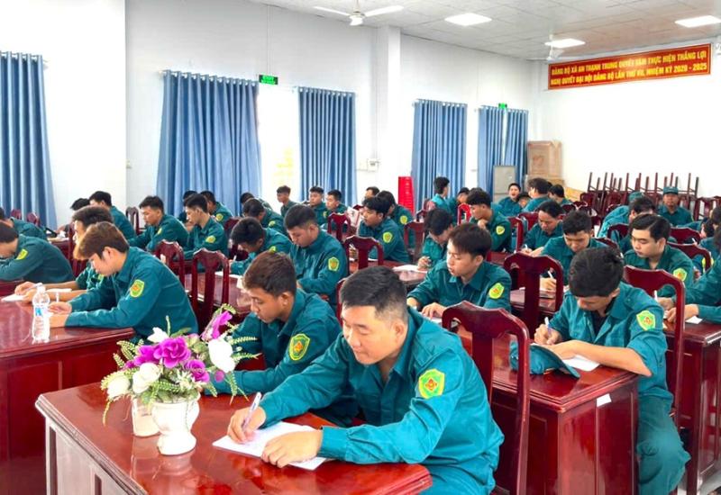 Khai giảng lớp huấn luyện dân quân cơ động năm 2026